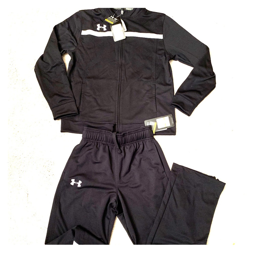 NWT UA Youth Track Suit - Size Med